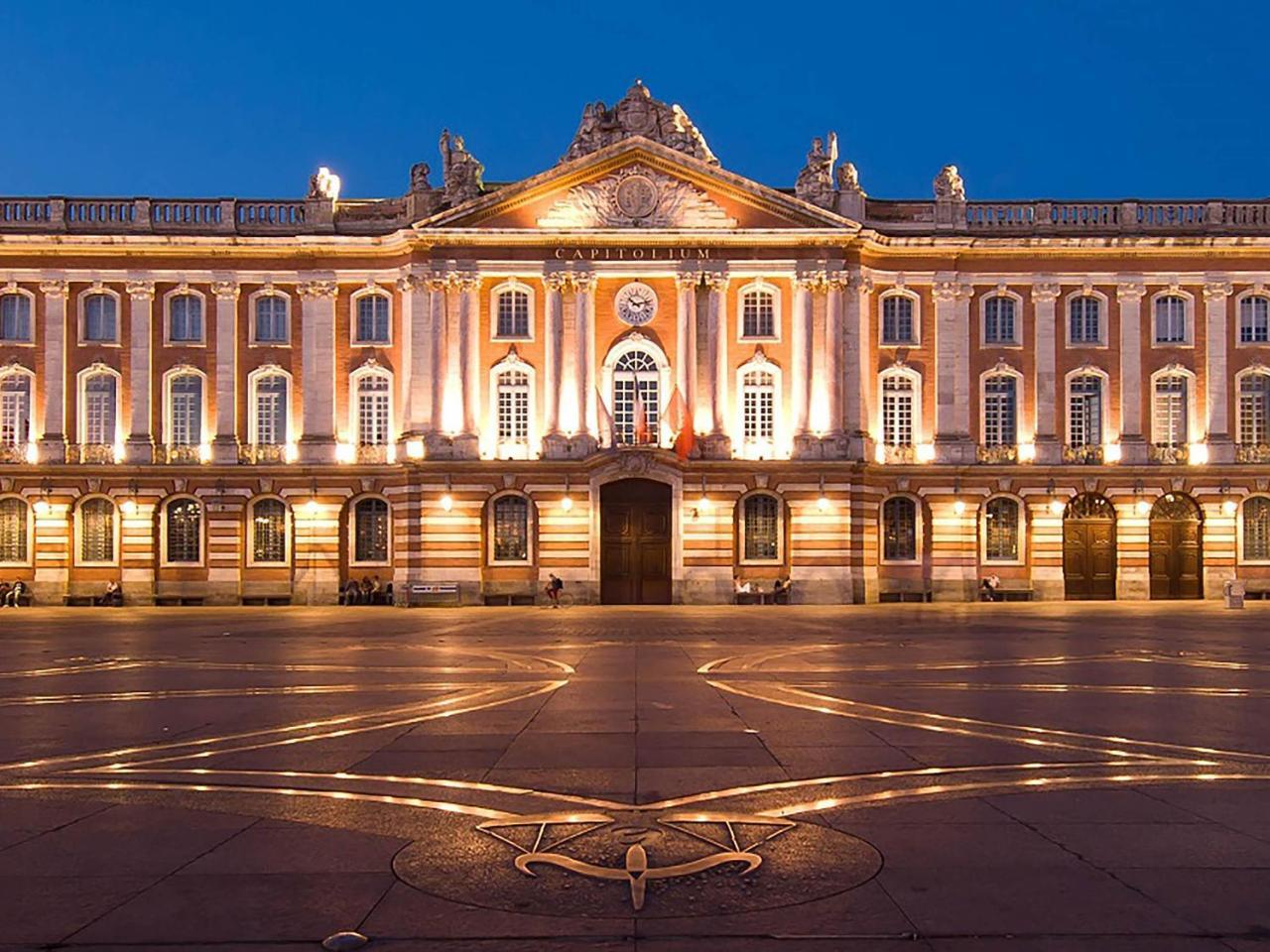 Le Bayard Jaune - Parking & Gare Sncf Тулуза Экстерьер фото
